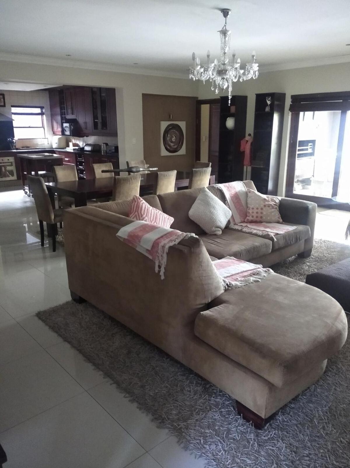 Pecanwood Estate Dream Views 4 Bedroom Villa With Pool Hartbeespoort Exterior photo