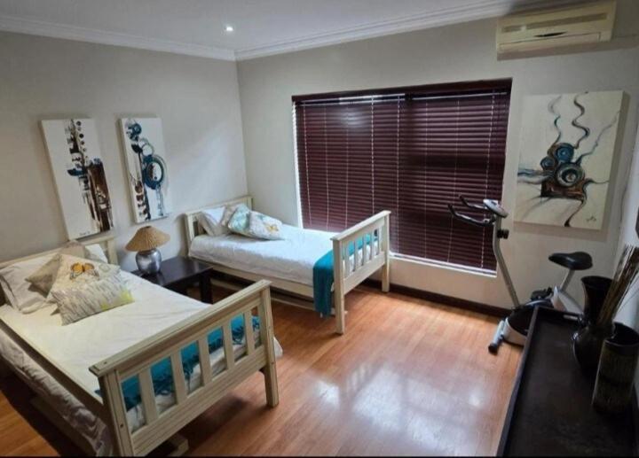 Pecanwood Estate Dream Views 4 Bedroom Villa With Pool Hartbeespoort Exterior photo
